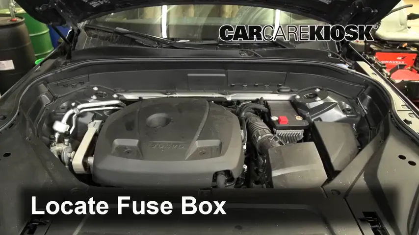 2018 Volvo XC90 T6 Momentum 2.0L 4 Cyl. Fuse (Engine) Check